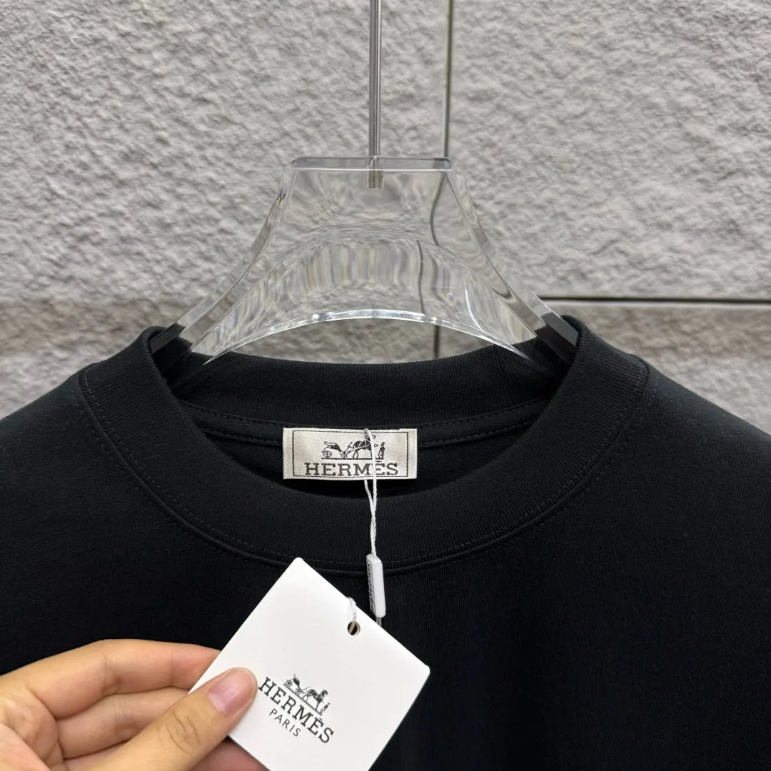 Herme* *2025 New Arrival T Same Style Size： S （90-130 ） M （120-150 ） L （140-165 ） XL （160-180 ） XXL （180-210 ） ：Black White